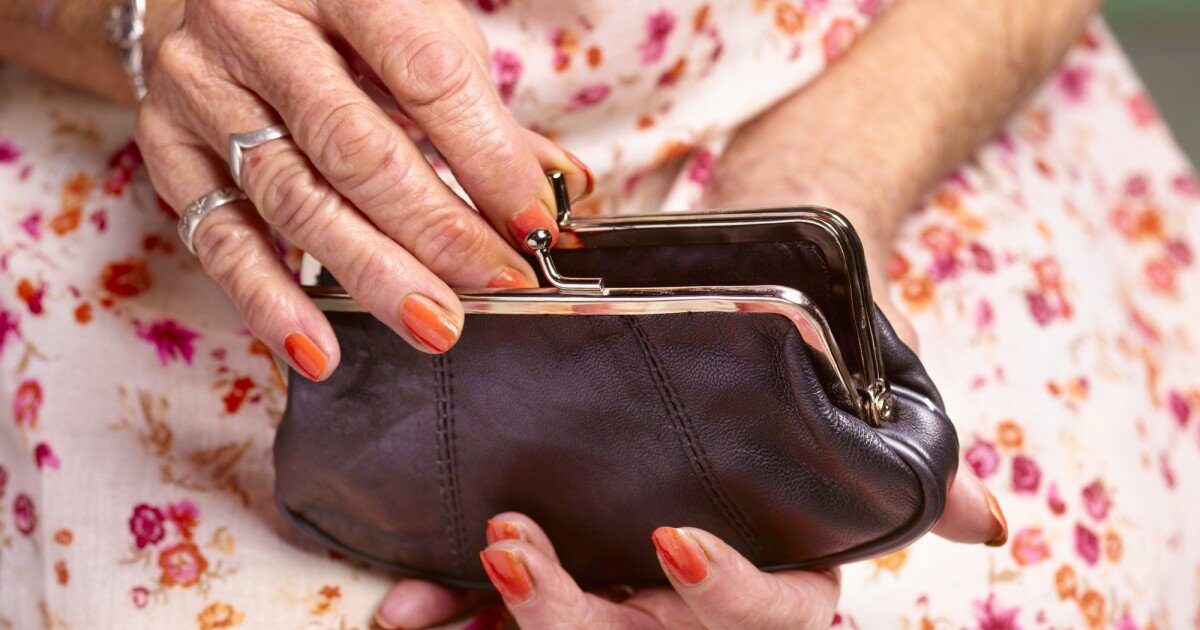 Câți pensionari are România în 2026 și ce pensii încasează? Datele lunii martie