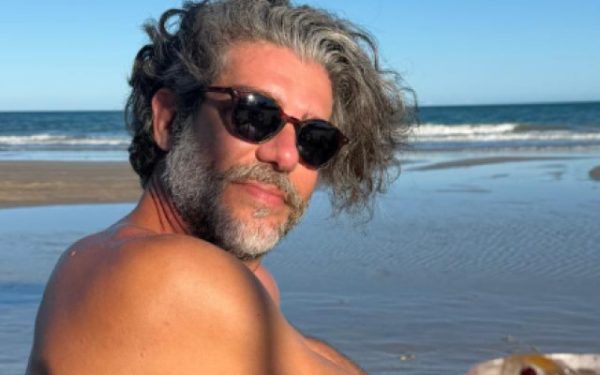 FOTO ȘOC: A demisionat și-a schimbat viața radical. Cum arată ACUM, la 51 de ani