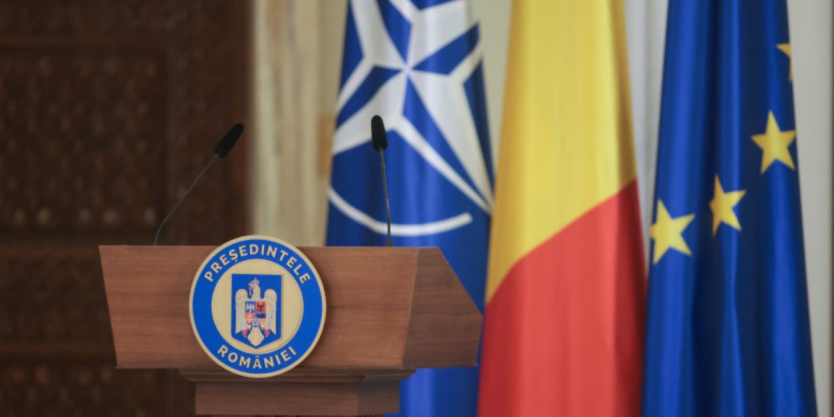 Nicușor Dan, ținta criticilor: De ce a fost lăudat de PSD pentru procurori