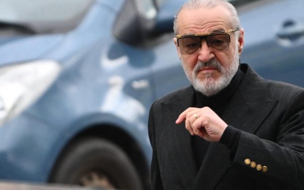 Becali, nebuniile din postura de patron: Cine ajunge antrenor la FCSB?