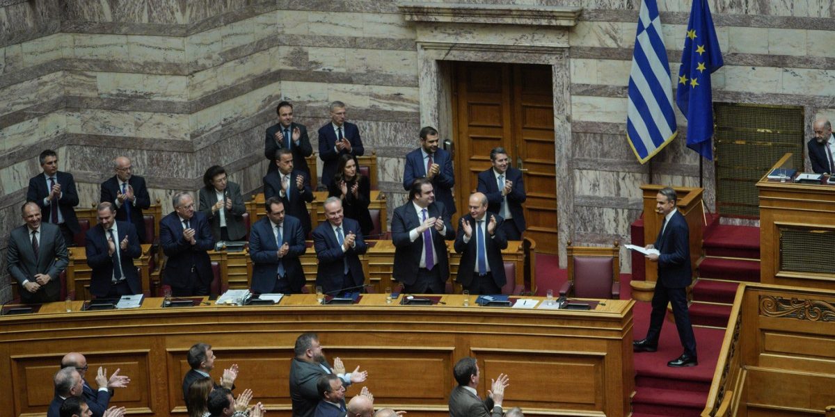 Ancheta la Atena: 13 deputați greci, anchetați pentru subvențiile UE, fără imunitate