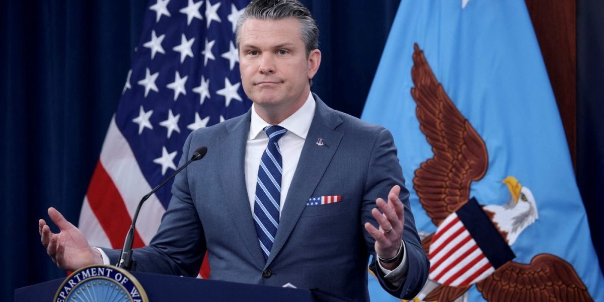 Hegseth, mai degrabă Tarantino decât Biblie: gafă la o declarație