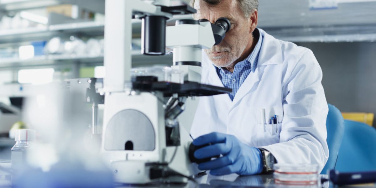 Medicament anti-cancer, nou contraceptiv masculin? Cercetătorii speră la control precis al fertilității