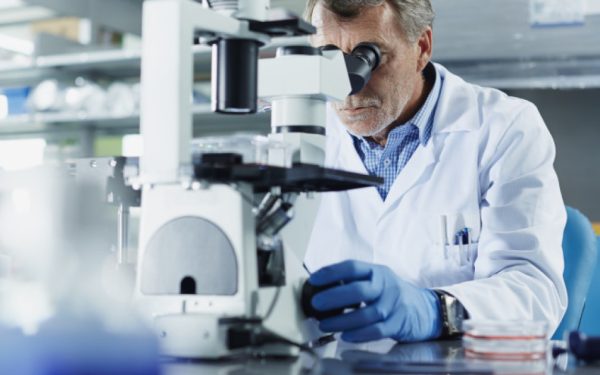 Medicament anti-cancer, nou contraceptiv masculin? Cercetătorii speră la control precis al fertilității