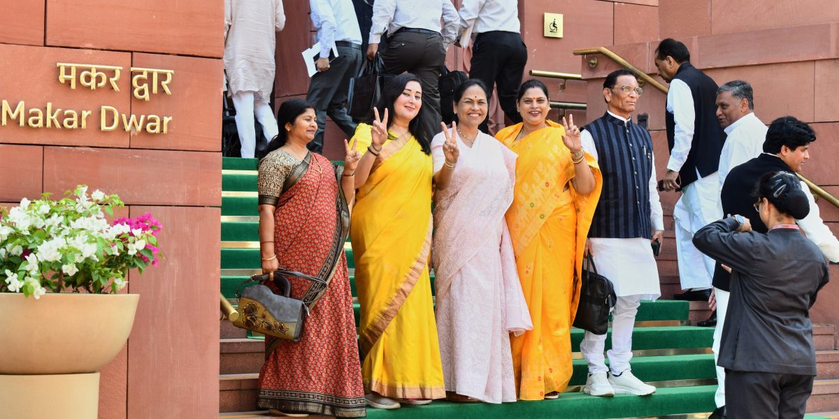 India: Parlamentul vrea dublarea locurilor și cotă pentru femei