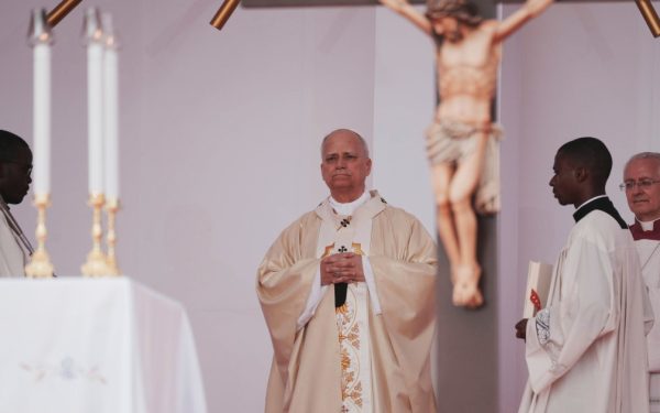 Papa LEON al XIV-lea cere pace în Ucraina: „Dialogul, singura cale”