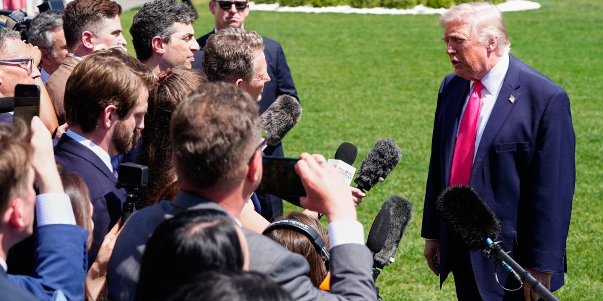 Război în Orient: ziua 48. Trump: „Ne descurcăm bine cu Iranul”. Acordul, aproape?