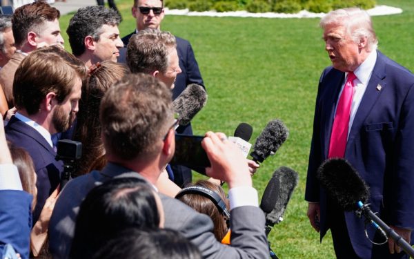 Război în Orient: ziua 48. Trump: „Ne descurcăm bine cu Iranul”. Acordul, aproape?