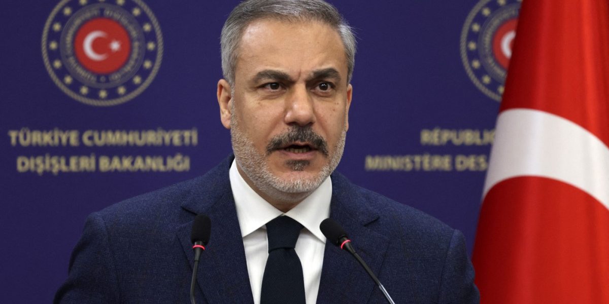 Turcia cere NATO resetarea relațiilor cu Donald Trump la summitul din iulie