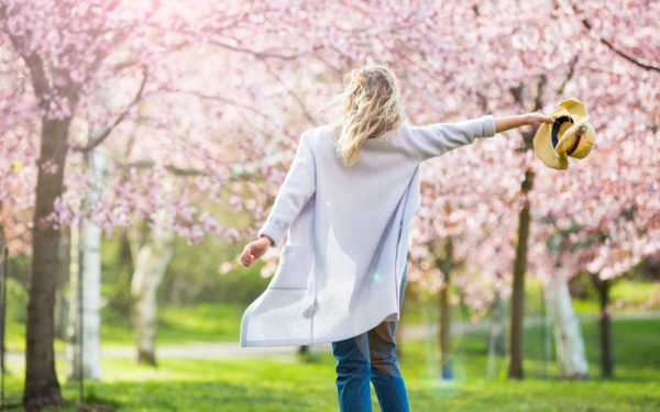 Vremea de Paște: Soare și 17 grade Celsius, dar ploi în estul României