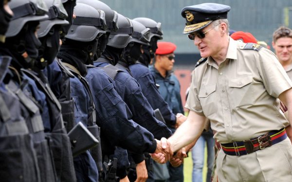 Fost șef al armatei britanice, avertisment dur: UK, „extrem de vulnerabil”