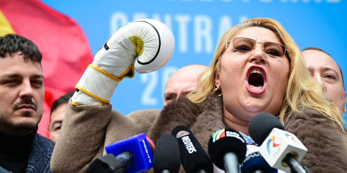 Șoșoacă, fără imunitate la Bruxelles: Va fi anchetată în România; cine a votat împotriva ei