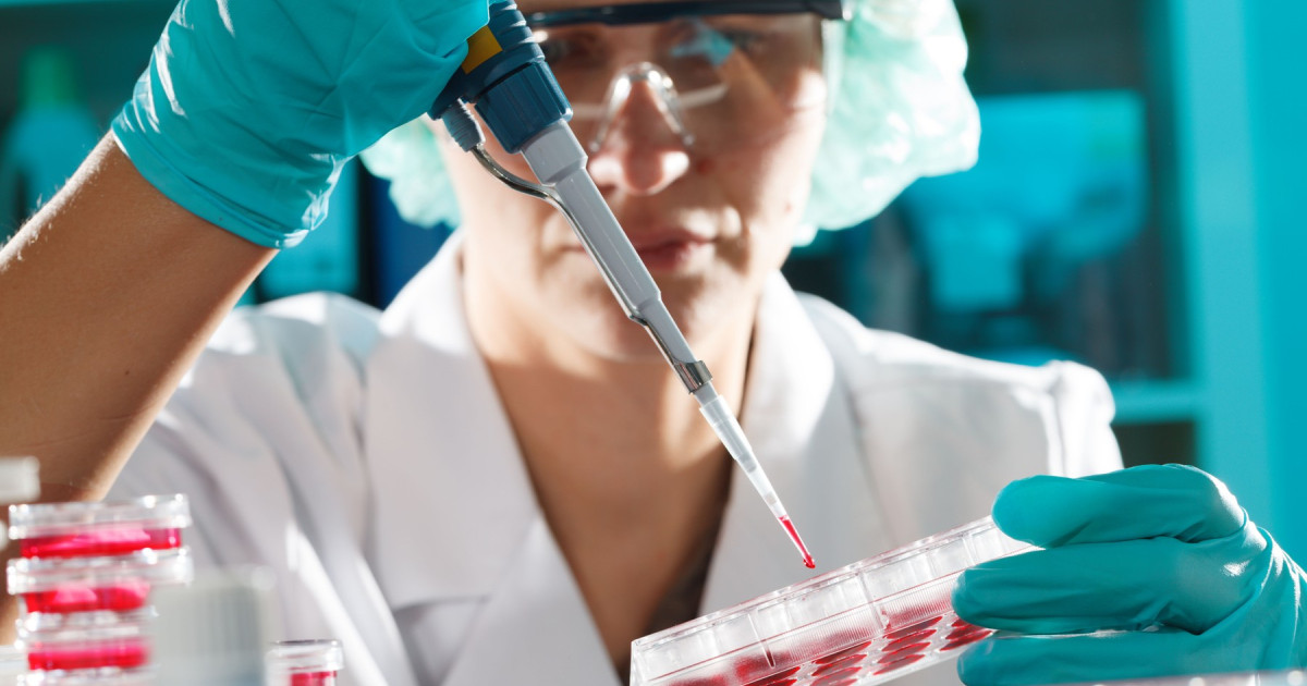 Italia a înregistrat primul caz de infectare umană cu virusul gripal H9N2 în Europa, pe 25 martie 2026, informează Ministerul Sănătății din această țară