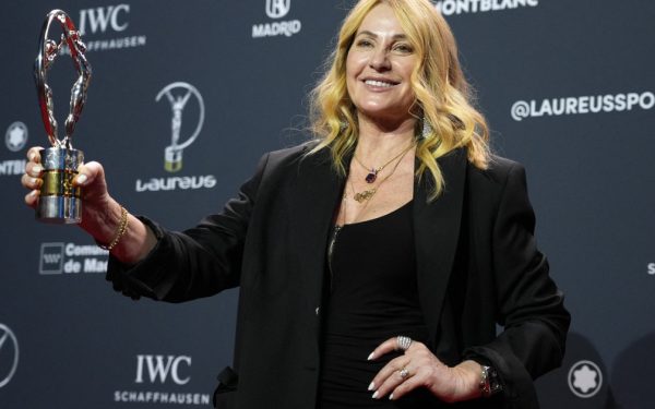 Nadia Comăneci, „Oscarul Sportului” la 50 de ani de la „10 Perfect”