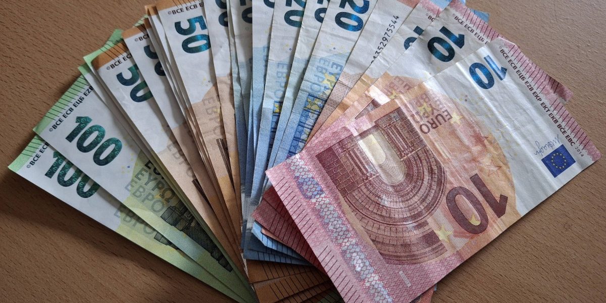 Ungaria, pe cale să adopte euro până în 2030: Anunțul care schimbă totul