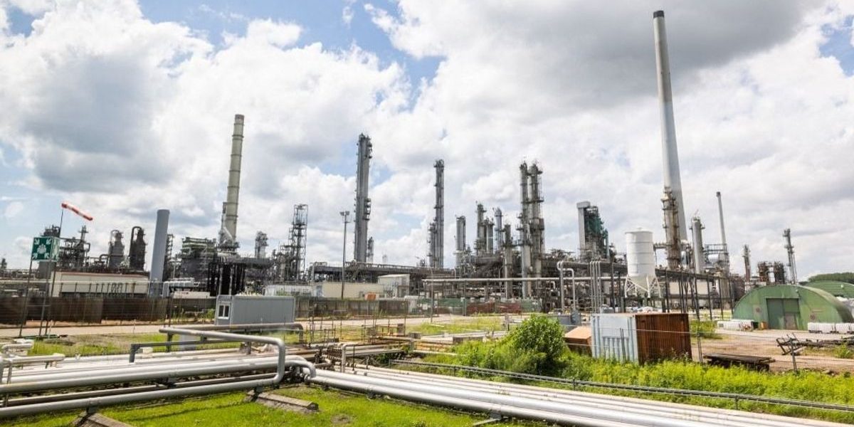 Atac la conducta de petrol a Germaniei: Livrările blocate, rafinăria în pericol