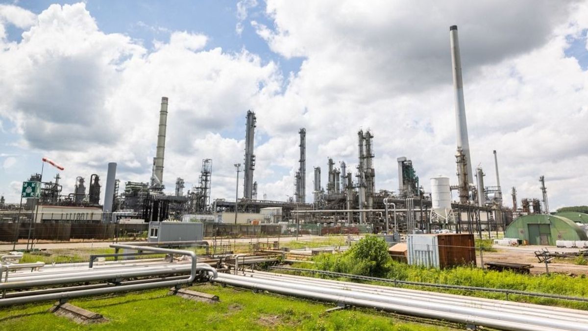 Atac la conducta de petrol a Germaniei: Livrările blocate, rafinăria în pericol