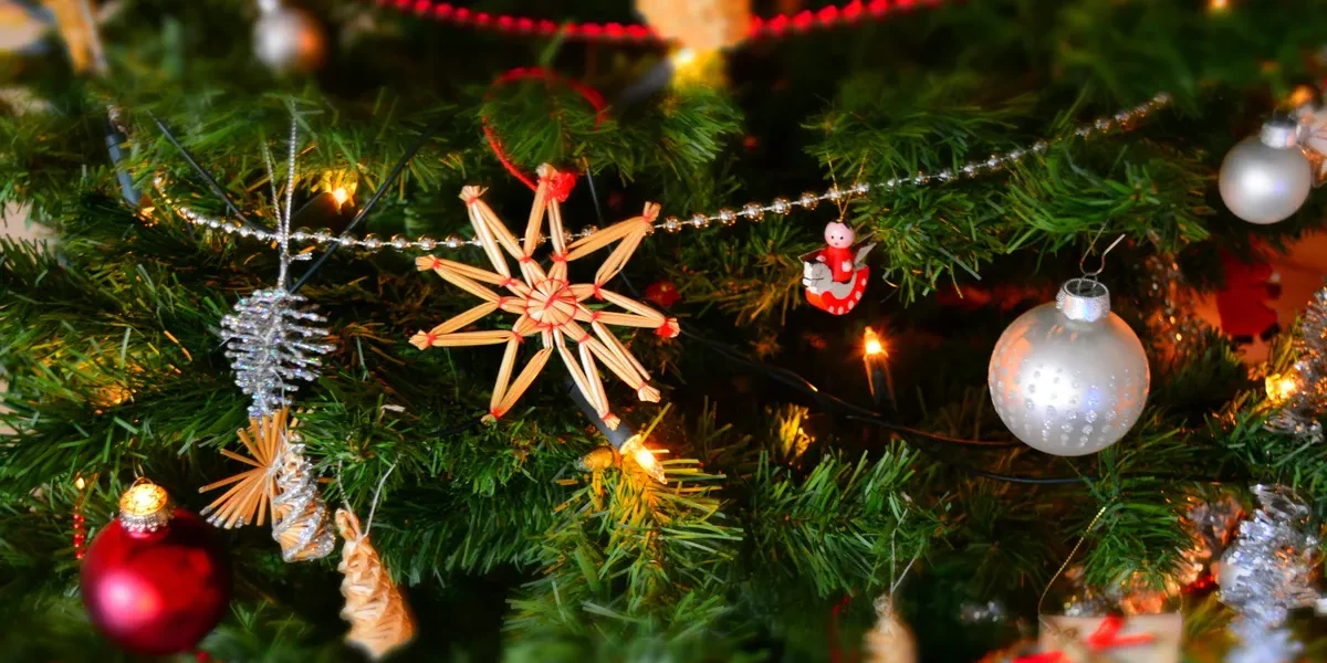 Ungurii decid: Zi liberă de Crăciun pe 24 decembrie prin referendum