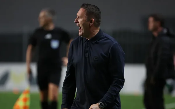 Keane, furios după meciul Győr-Fradi: Arbitrajul, dur criticat
