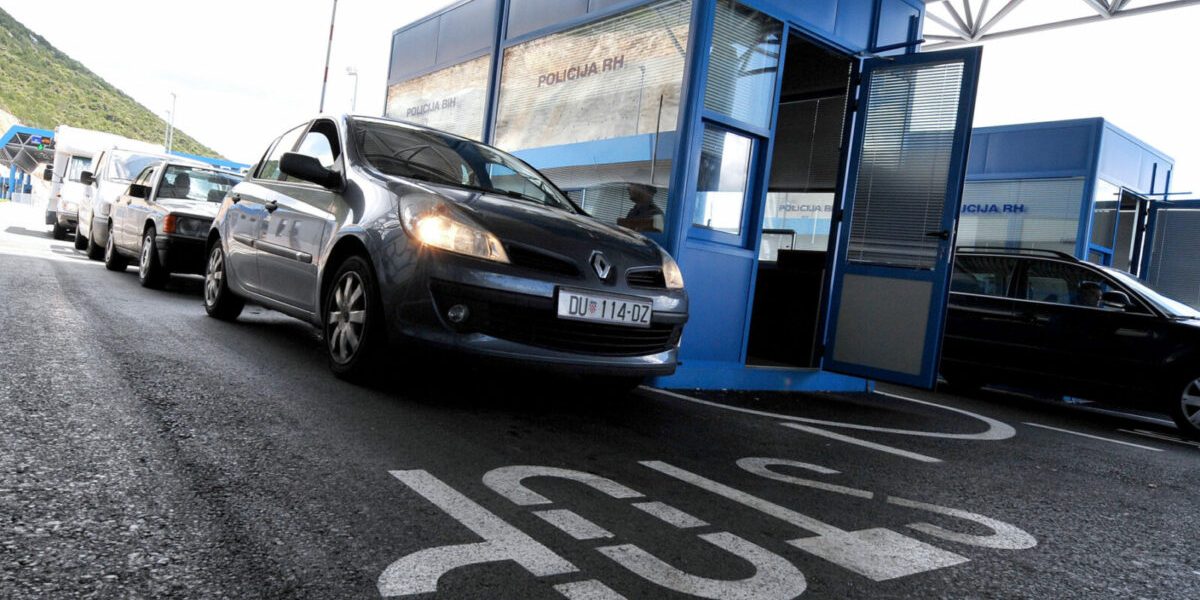 Sistemul Entry/Exit, cu date biometrice, funcționează-n UE. Ce trebuie să știe străinii