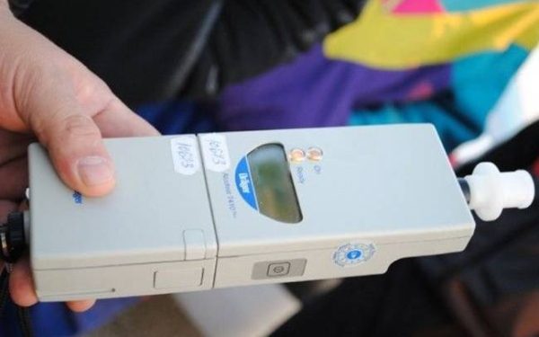 Troleibuze noi în București: Șoferii intră la drum doar cu test negativ