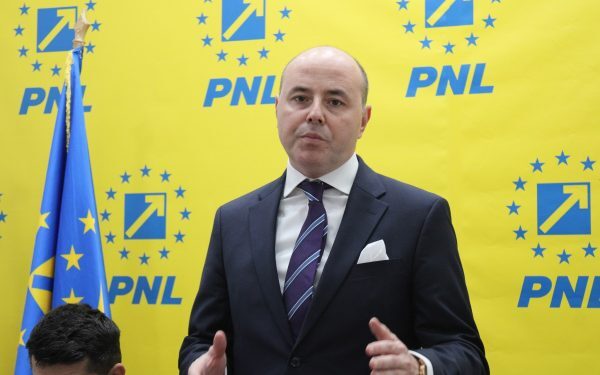 Muraru: PSD stârnește criză, cu președintele pe fundal. Bolojan, victima unei noi mișcări?