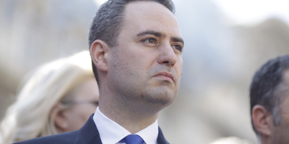 Ultima oră: Guvernul, împrumut record pe fondul crizei politice din România