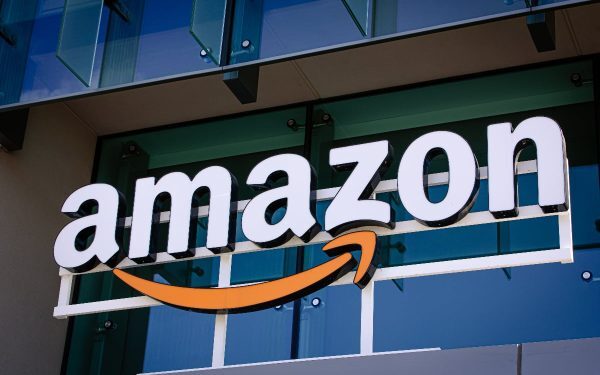 Amazon intră în războiul sateliților: Cumpără Globalstar cu 11,57 miliarde dolari, rivalizând Starlink