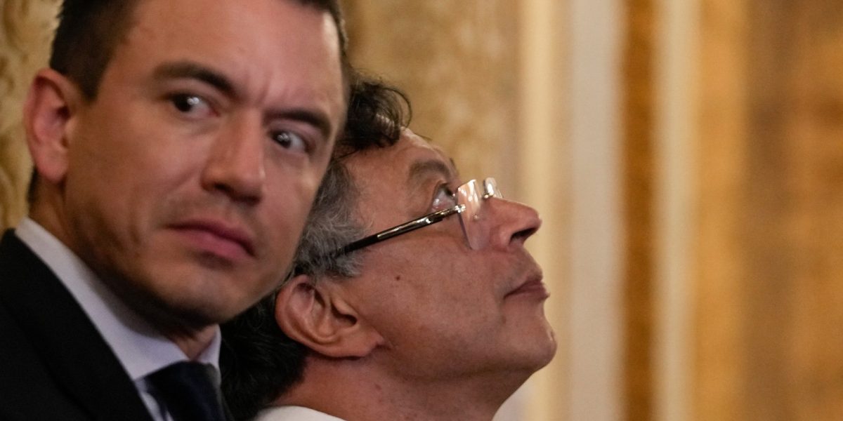 Ecuador: Taxe-record de 100% în războiul comercial cu Columbia