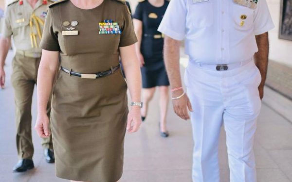 Premieră istorică: O femeie va conduce o armată puternică