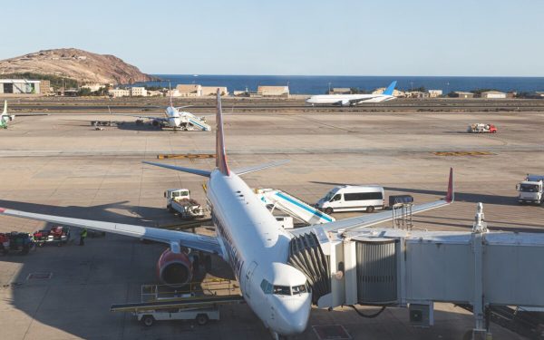 UE vrea mai puţin kerosen din Orientul Mijlociu: Trump, soluţia?