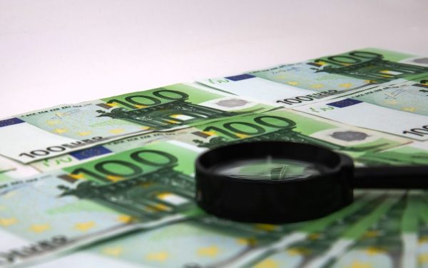 România, SURPRIZĂ: 6 miliarde EURO, blocate ÎNCĂ trei ani! Guvernul, cu pași mici la Fondul Social pentru Climă