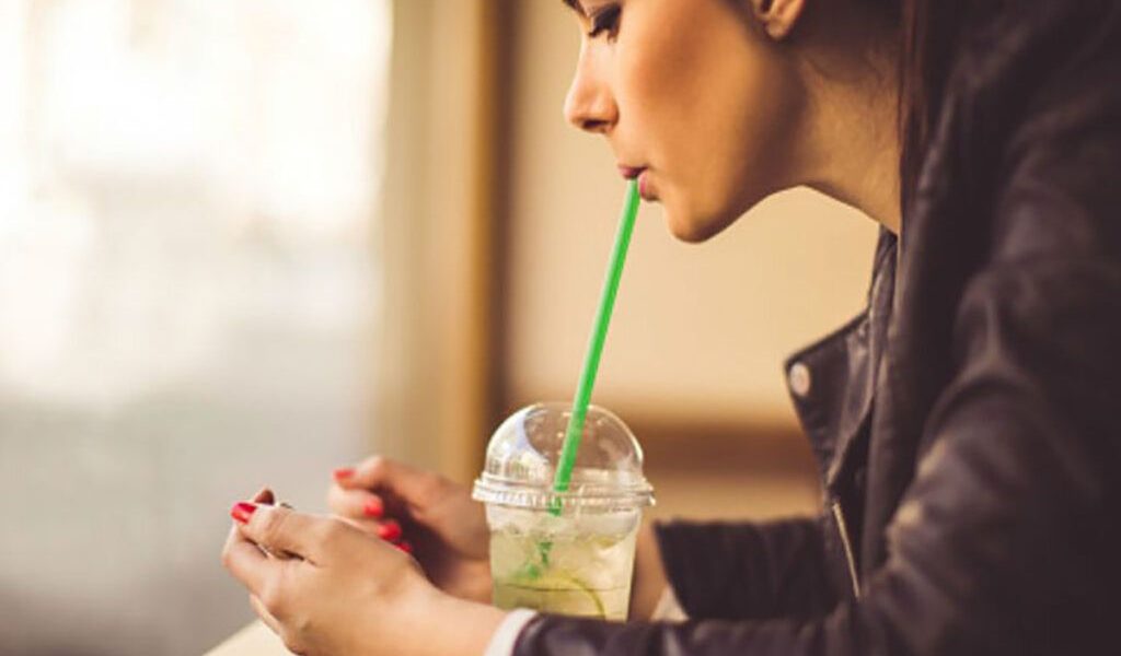 Ce bei după Paște pentru ficat? Rețete simple și eficiente