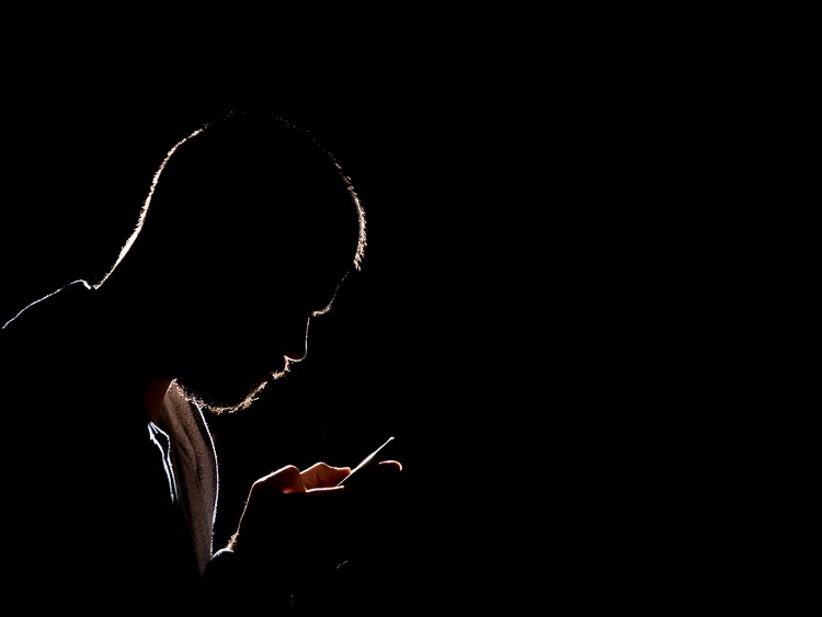 Criza carburanților: O țară mare întrerupe curentul electric, zilnic, două ore