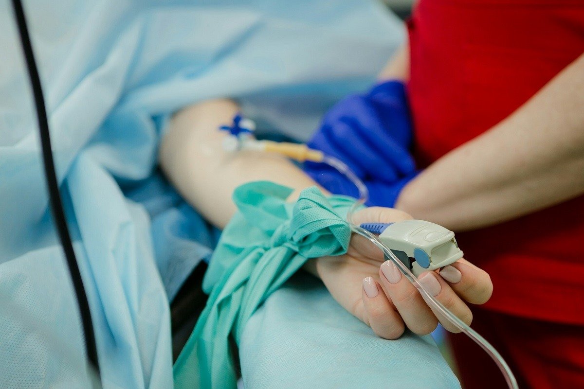 Pacient din Norvegia, vindecat de HIV după transplant de măduvă