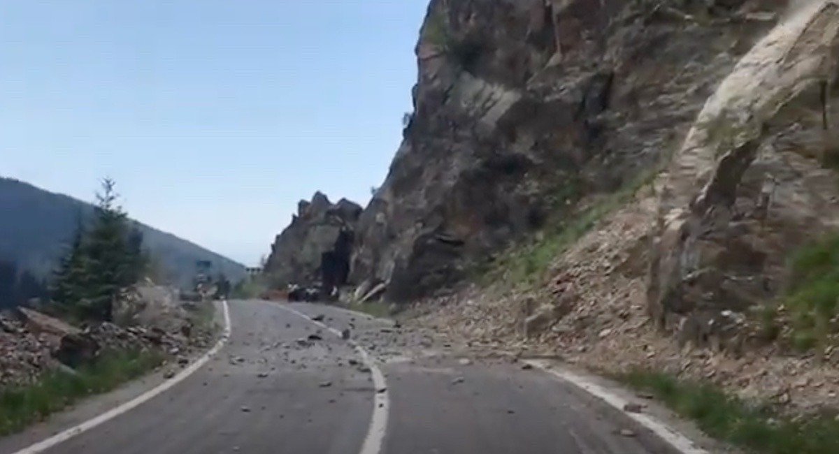 Rocile Cheilor Bicazului, pericol iminent: Autoritățile cer prudență