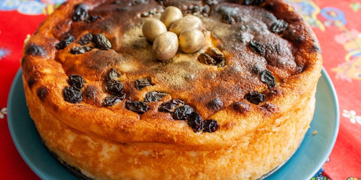 Ce brânză dă pască perfectă: secretul gustului cremos dezvăluit