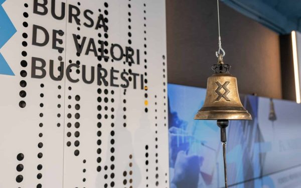 CFA România: Listarea pachetelor minoritare, beneficii uriașe pentru economie
