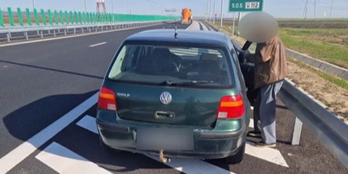 Bătrân de 75 de ani, nebunie pe A7: 22 km pe contrasens!