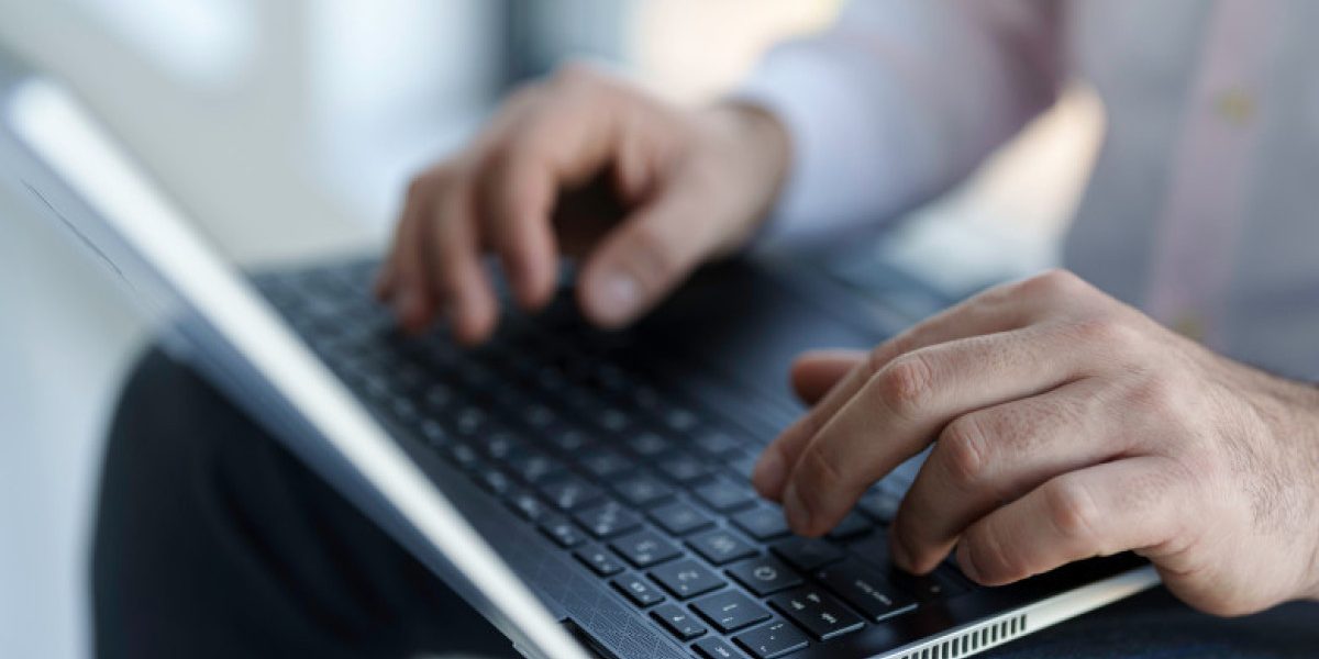 Atenție la țepe: DNSC avertizează cu privire la mesaje false Interpol, ANAF etc