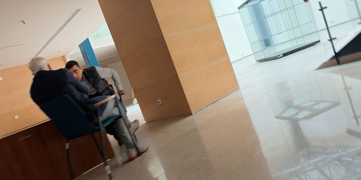 PSD amenință, George Simion și Călin Georgescu se văd la Biblioteca Națională