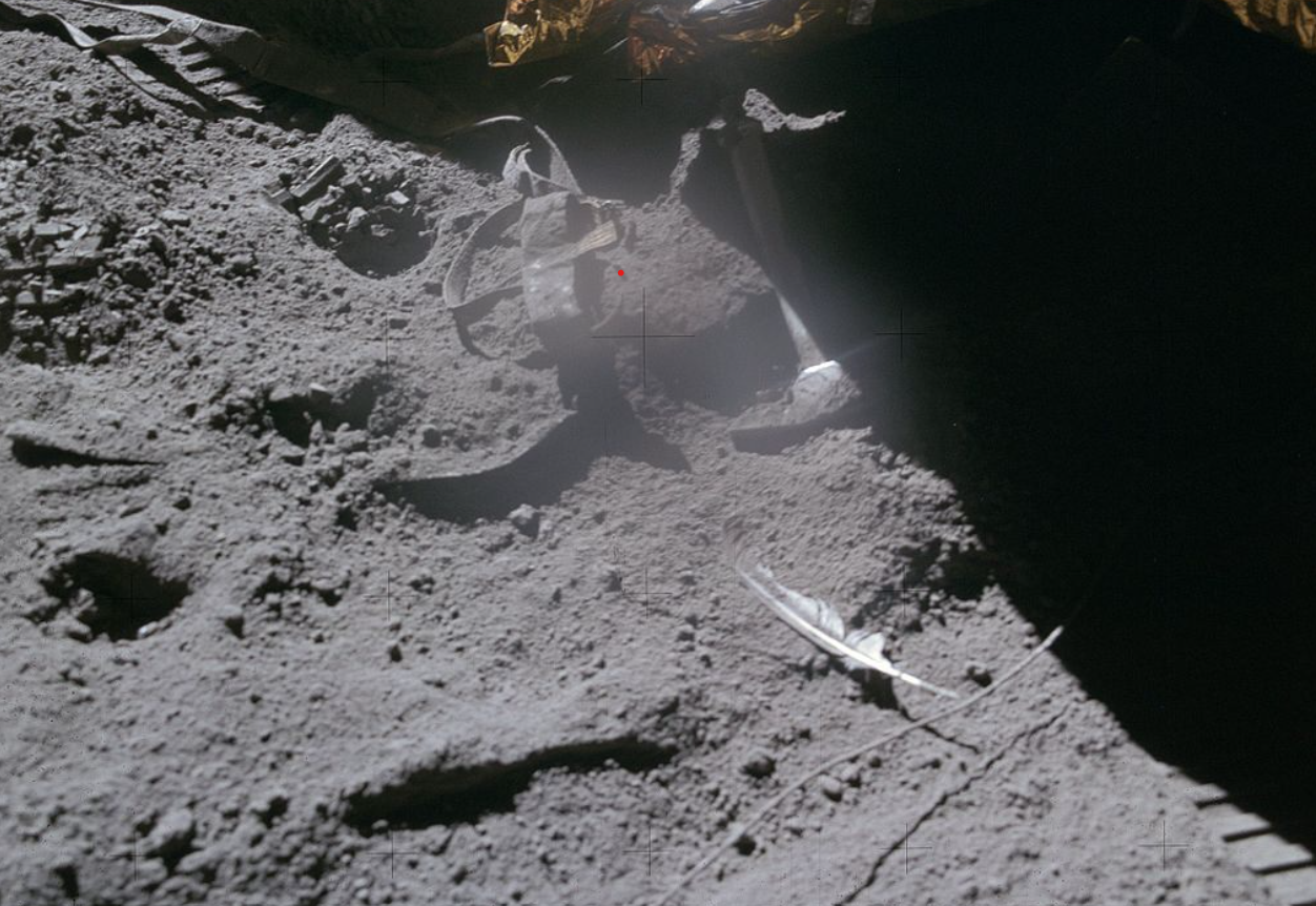 O pană și un ciocan, lansate pe Lună: experimentul care a demonstrat legile gravitației Un experiment științific realizat în timpul misiunii Apollo 15 a demonstrat, într-un mod spectaculos, modul în care funcționează legile gravitației