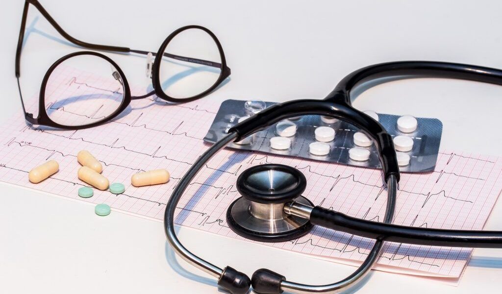 Ce face un cardiolog după 19:00, după două decenii de infarcturi?