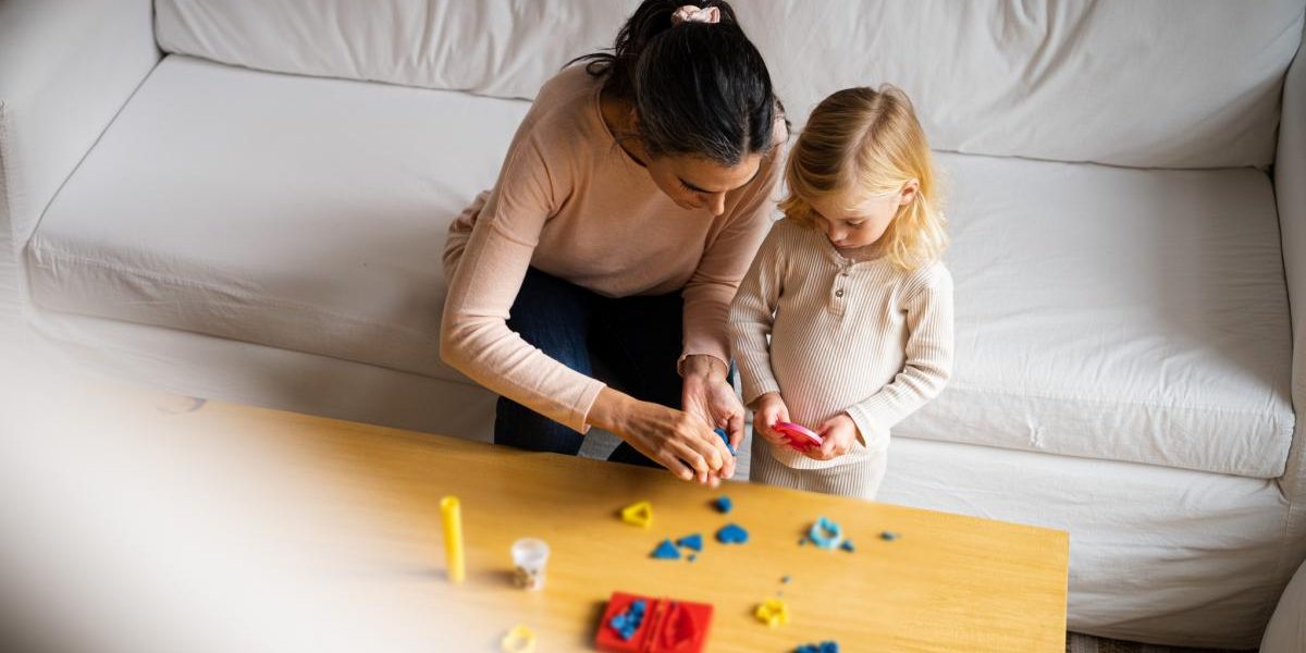 Bona, afacere profitabilă în România: Salariile au crescut. Filipineze, tot mai căutate