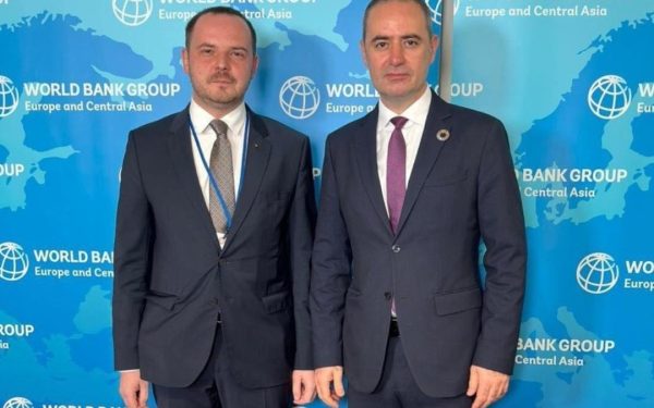 Rogobete și Nazare, negocieri-fulger cu Pfizer. Ce vrea România