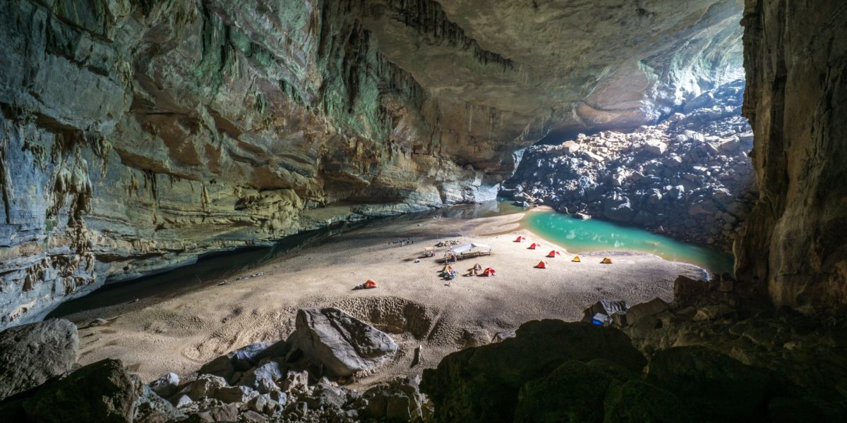 Barbatul care a gasit CEA MARE peșteră din lume și a „pierdut-o”