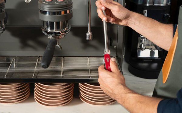 AI-ul ajunge în restaurante: Revoluție în farfurie, sub ochii clienților