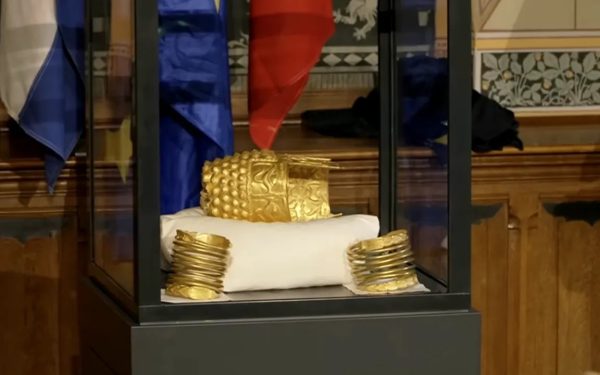 România recuperează Coiful de la Cotofenești: Un Tezaur Istoric Revine Acasă