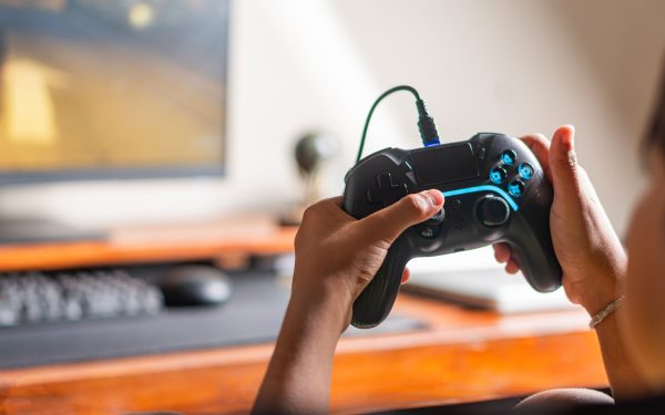 Top Jocuri 2026: Hituri Vânzări All-Time. Ce jocuri au cucerit planete!