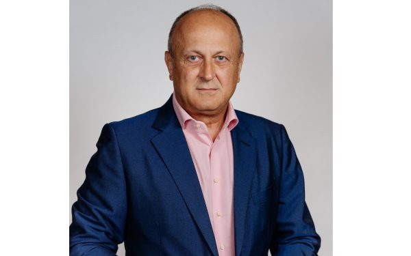 Șucu (Concordia): Criza politică costă! 15 miliarde EUR de la UE, în pericol să întârzie